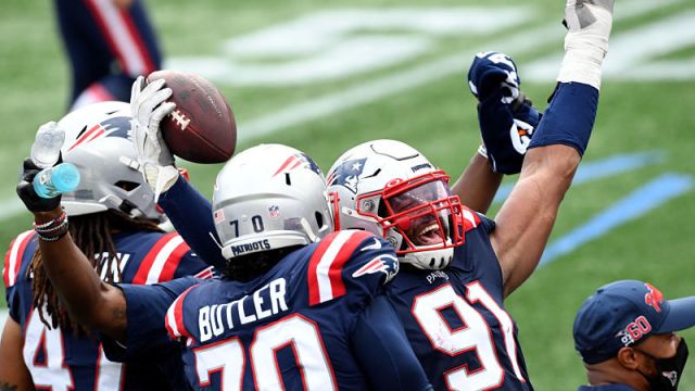 New England Patriots defensive linemen Adam Butler and Deatrich Wise