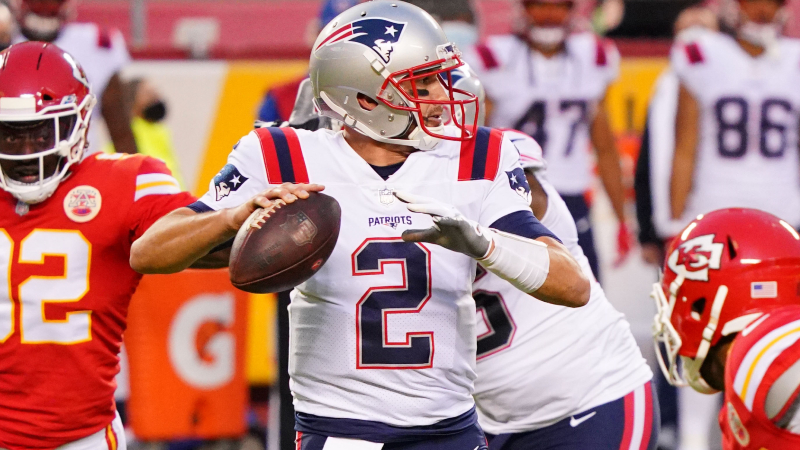 Hoyer focuses on incompletions