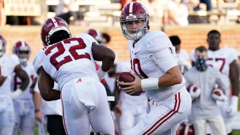 LSU, Alabama, Arkansas Make SEC King of Dinosaurs in 