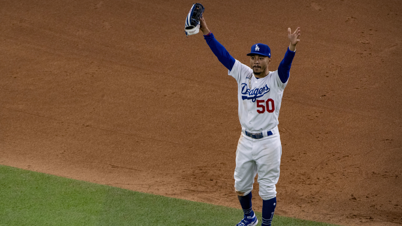 Dodgers receive their 2020 World Series rings, by Rowan Kavner