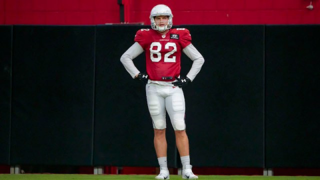 Patriots tight end Dylan Cantrell