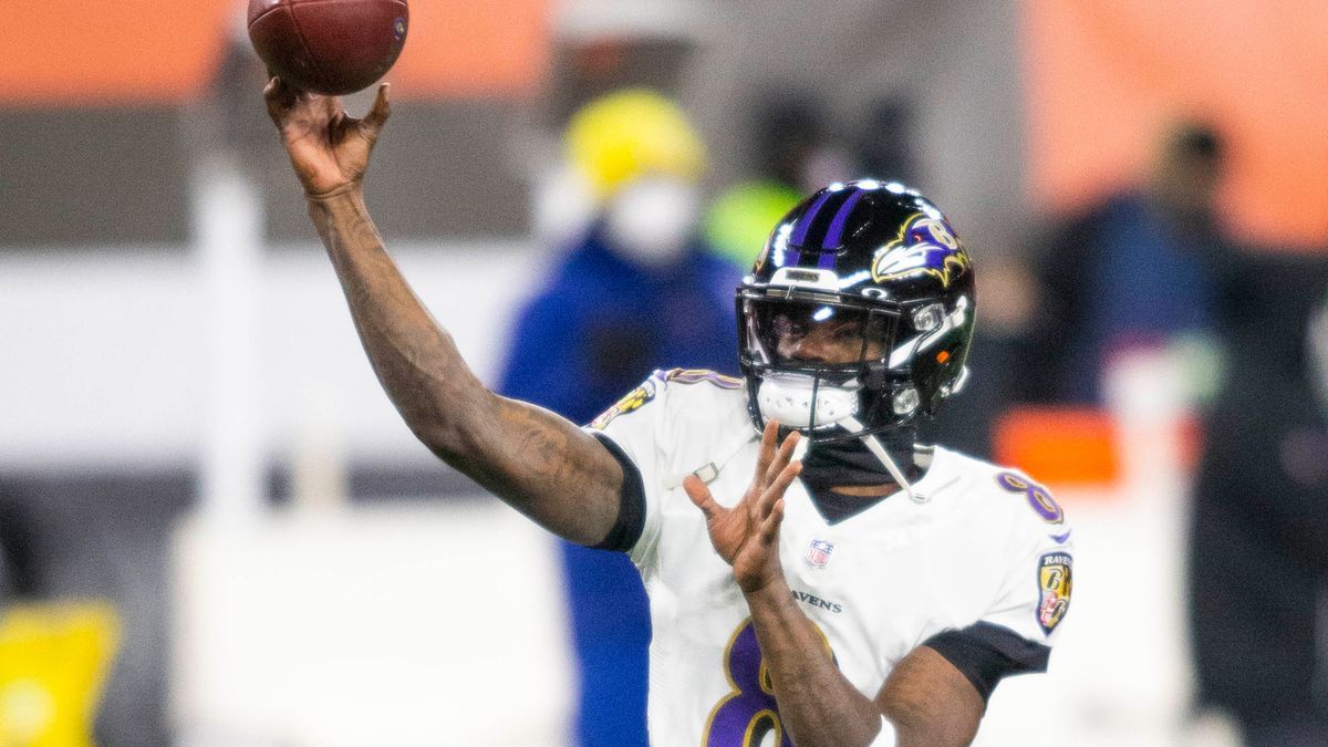 Ravens QB Lamar Jackson, Orioles have fun exchange on Twitter