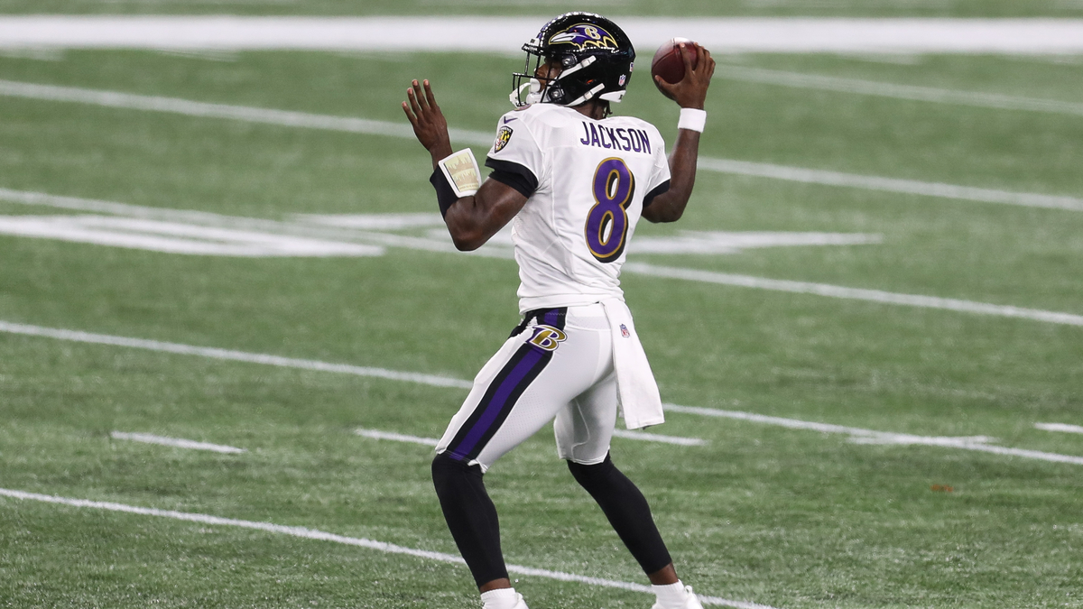 Twitter Exploded With Lamar Jackson Poop Jokes During