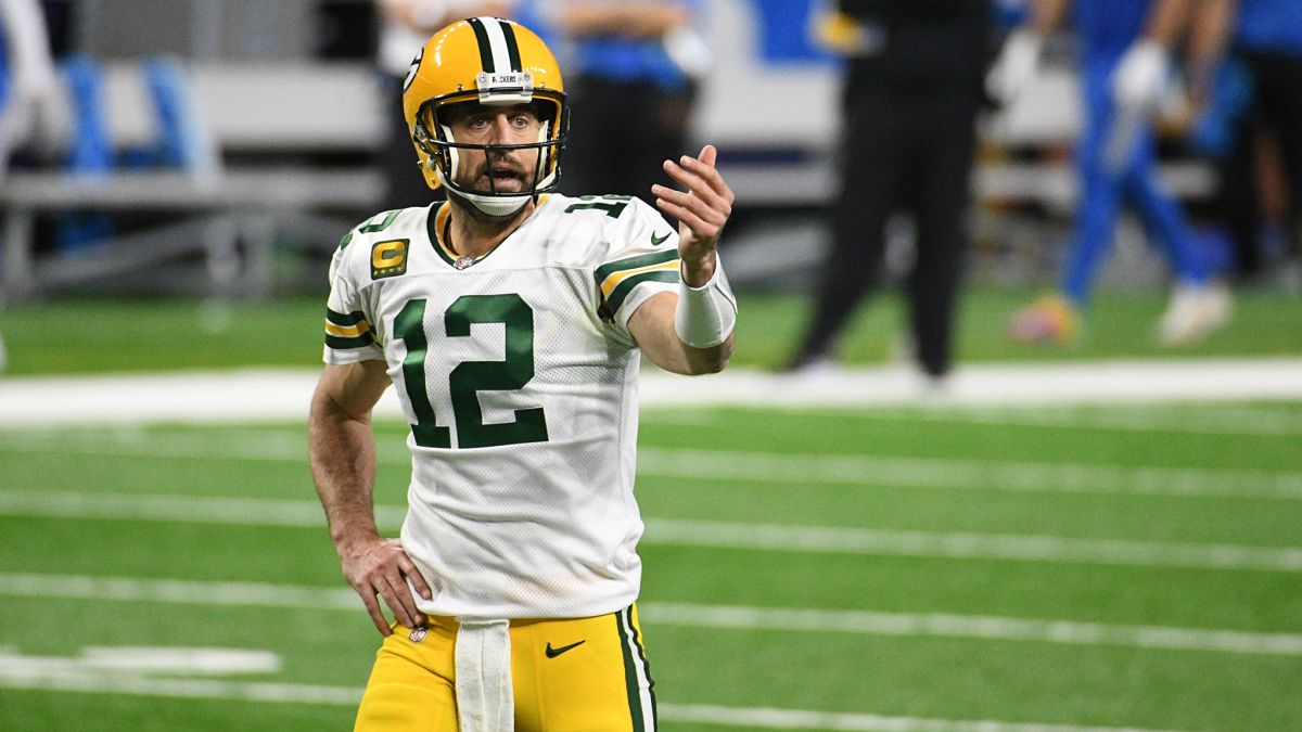Aaron Rodgers Sets NFL Record For Most Seasons With 40