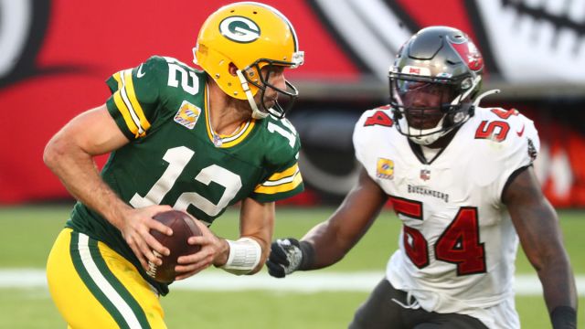 Green Bay Packers quarterback Aaron Rodgers and Tampa Bay Buccaneers linebacker Lavonte David