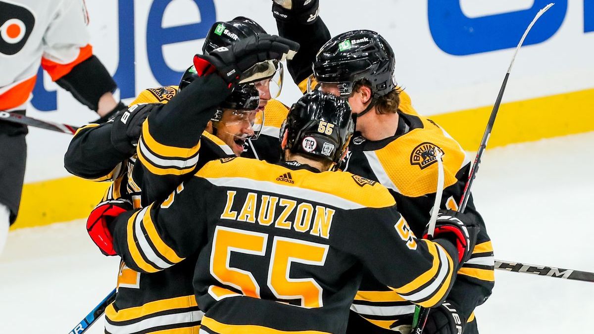 Bruins Wrap Big Third Period Propels Boston To 61 Win Vs. Flyers
