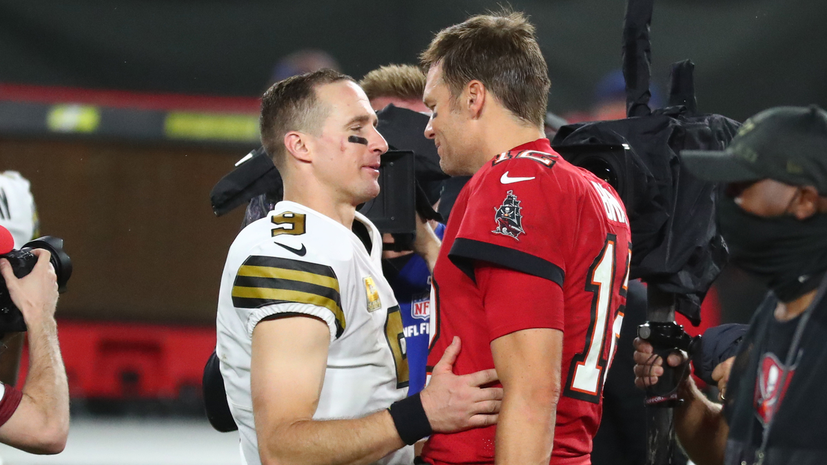 Tom Brady responds to the tweet saying that games should be on the History Channel