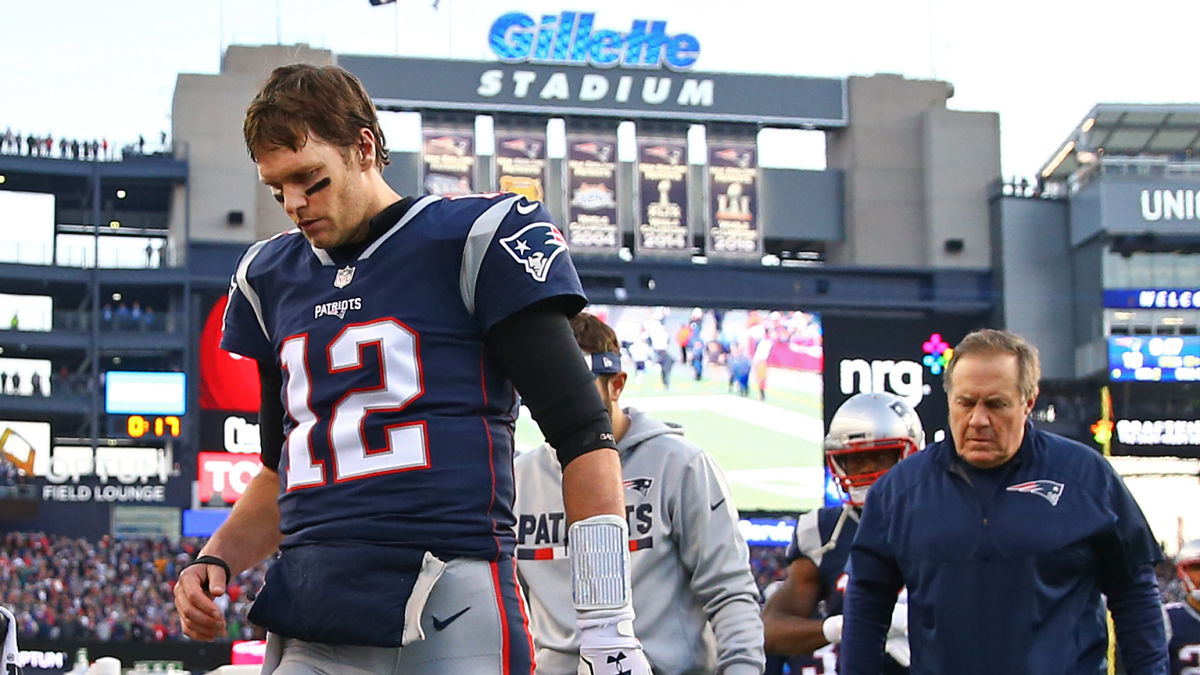 Tom Brady is thriving while Bill Belichick is stumbling