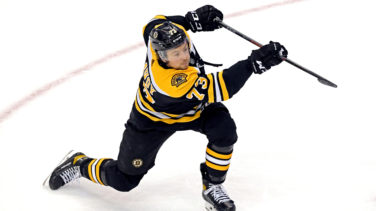 LIer Charlie McAvoy ready to return to Bruins after heart procedure -  Newsday