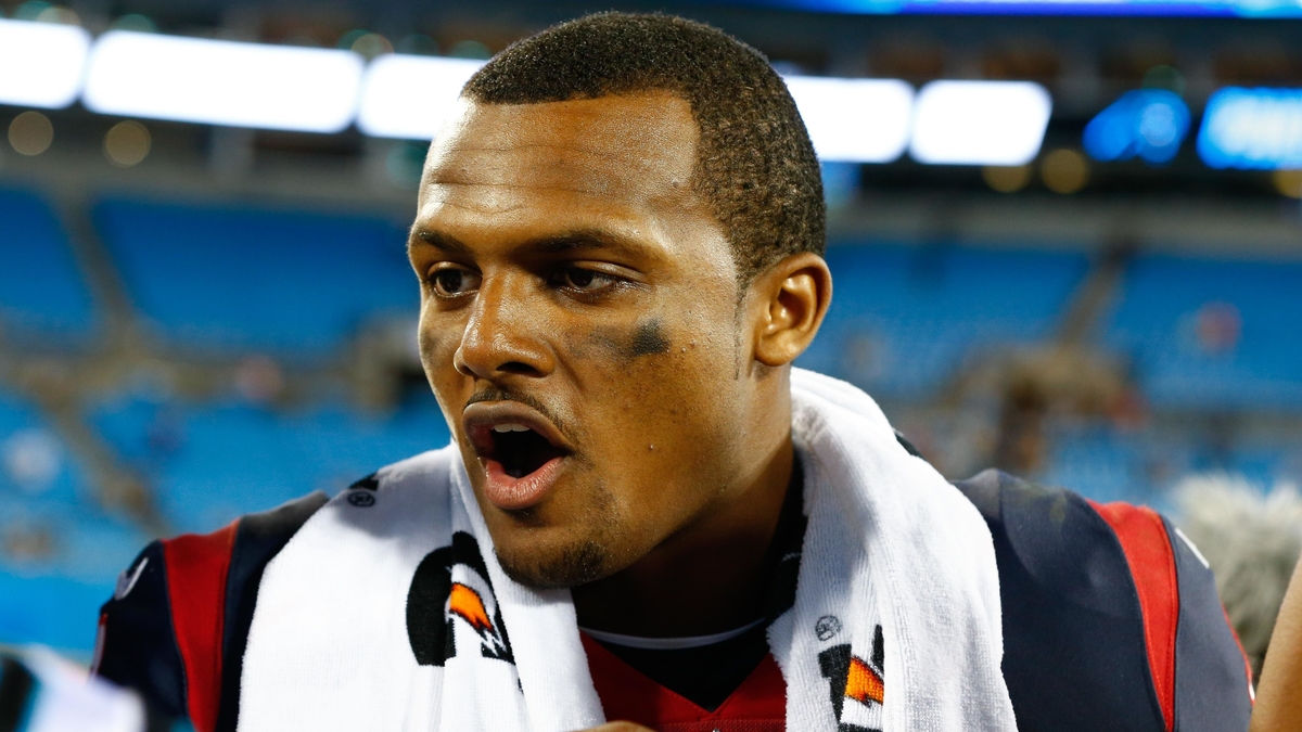 There are rumors that Deshaun Watson suitor clearing space for Texans star