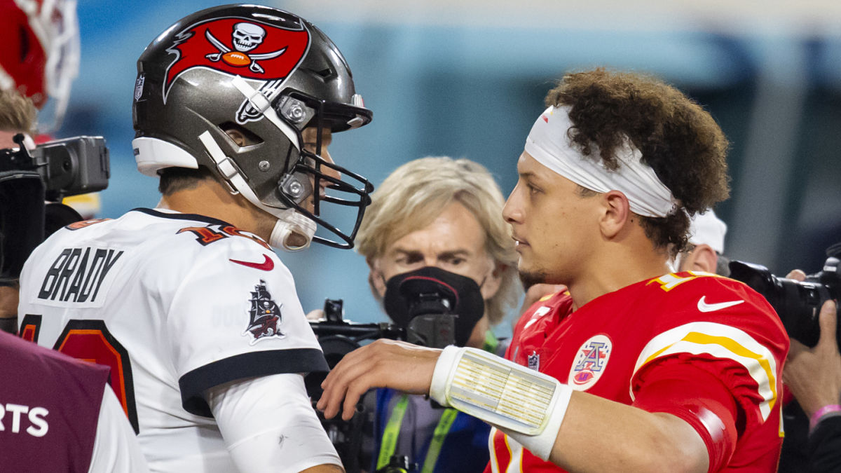 Patrick Mahomes, Tom Brady get nod for Madden 22 cover; Twitter