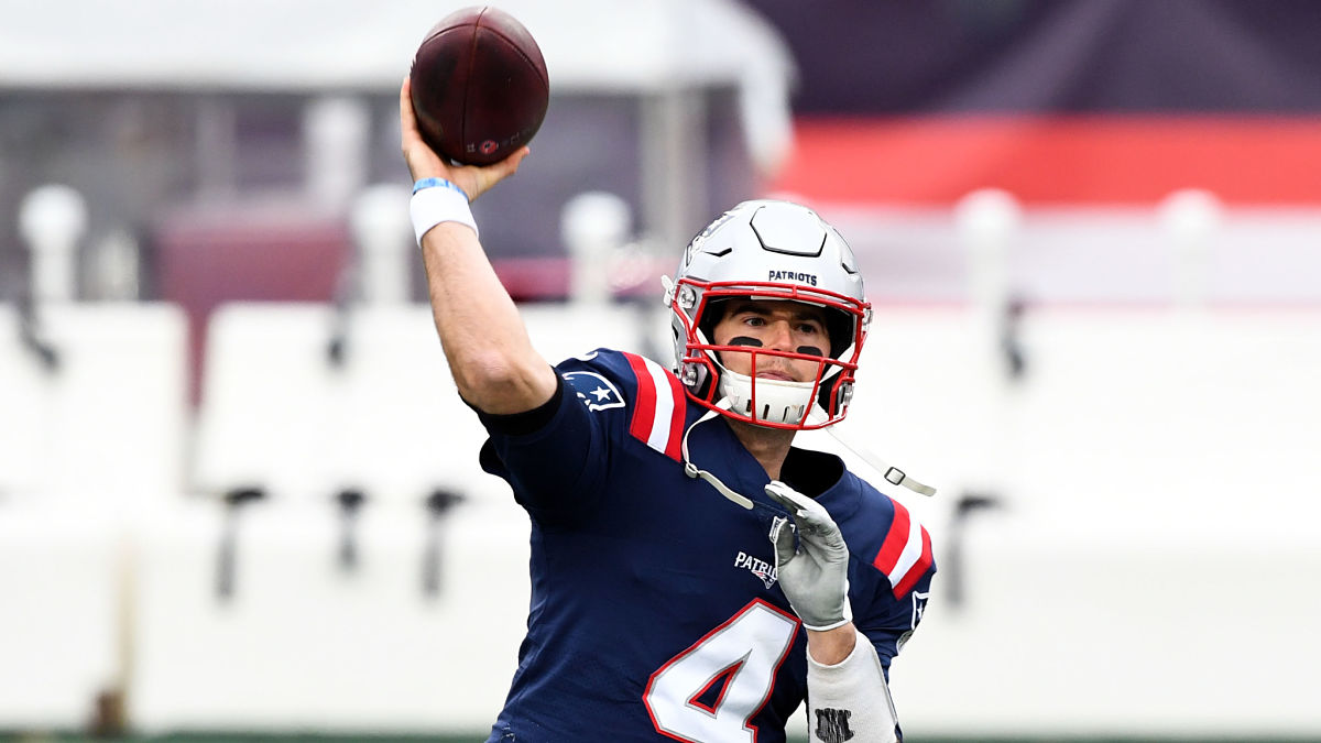 Jarrett Stidham leads Patriots workout out in Southern California