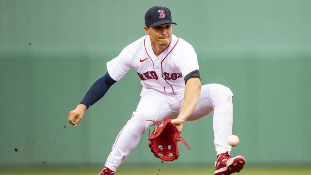 Boston Red Sox utility player Enrique Hernandez
