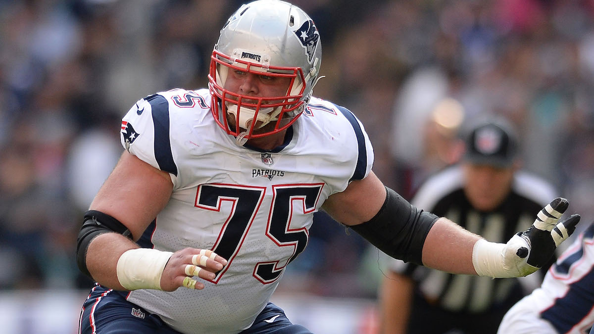 Patriots sign center Ted Karras