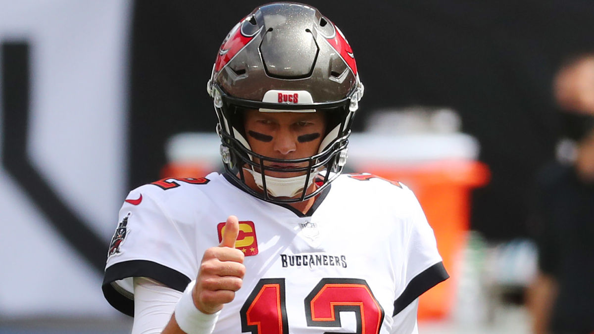 Brady, Bucs agree to contract extension through 2022