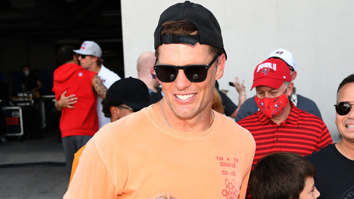 Tom Brady buys $6 million yacht because of course he does – NSS