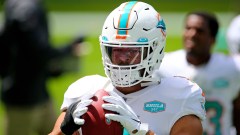 Miami Dolphins linebacker Kyle Van Noy