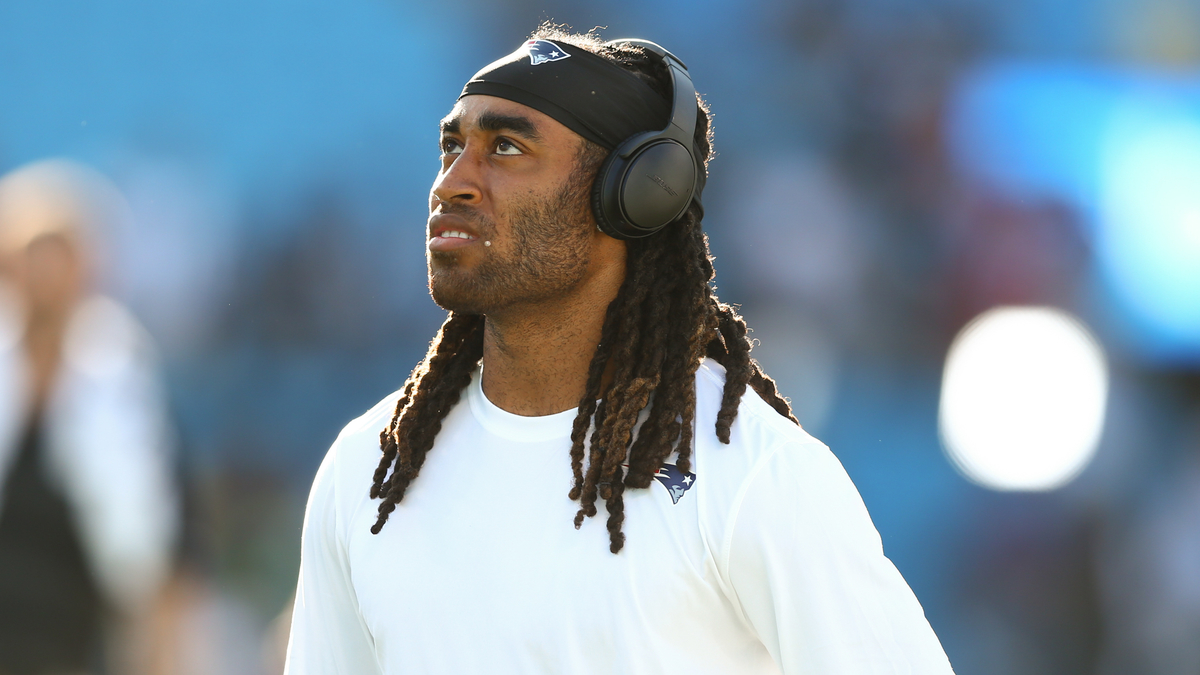 Panthers CB Stephon Gilmore reportedly will not play in Week 7