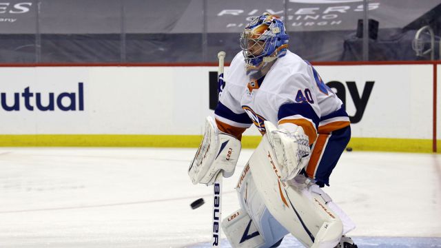 New York Islanders goalie Semyon Varlamov
