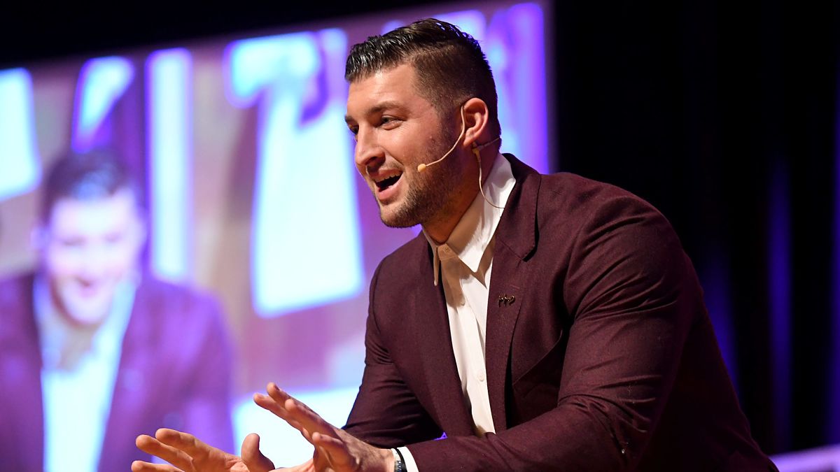 Tebow apparel top seller on NFL Shop after signing with Jaguars