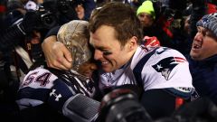 New England Patriots linebacker Dont'a Hightower and Tampa Bay Buccaneers quarterback Tom Brady