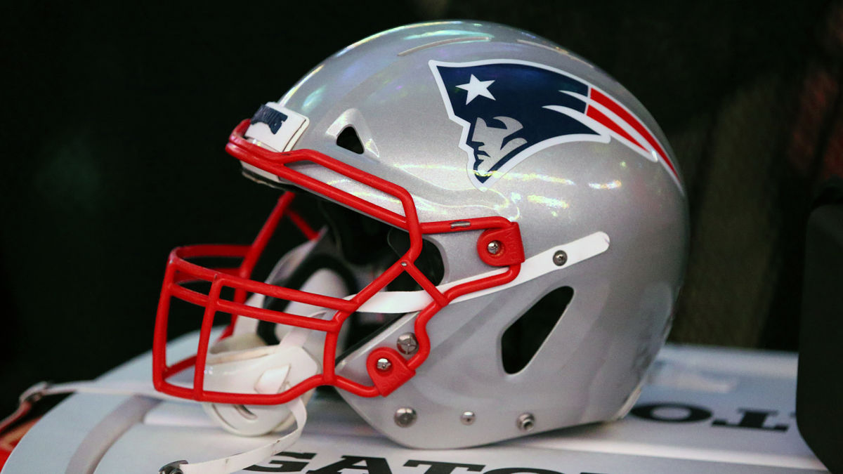 Patriots' red throwback uniforms with 'Pat Patriot' helmet to make return  in 2022