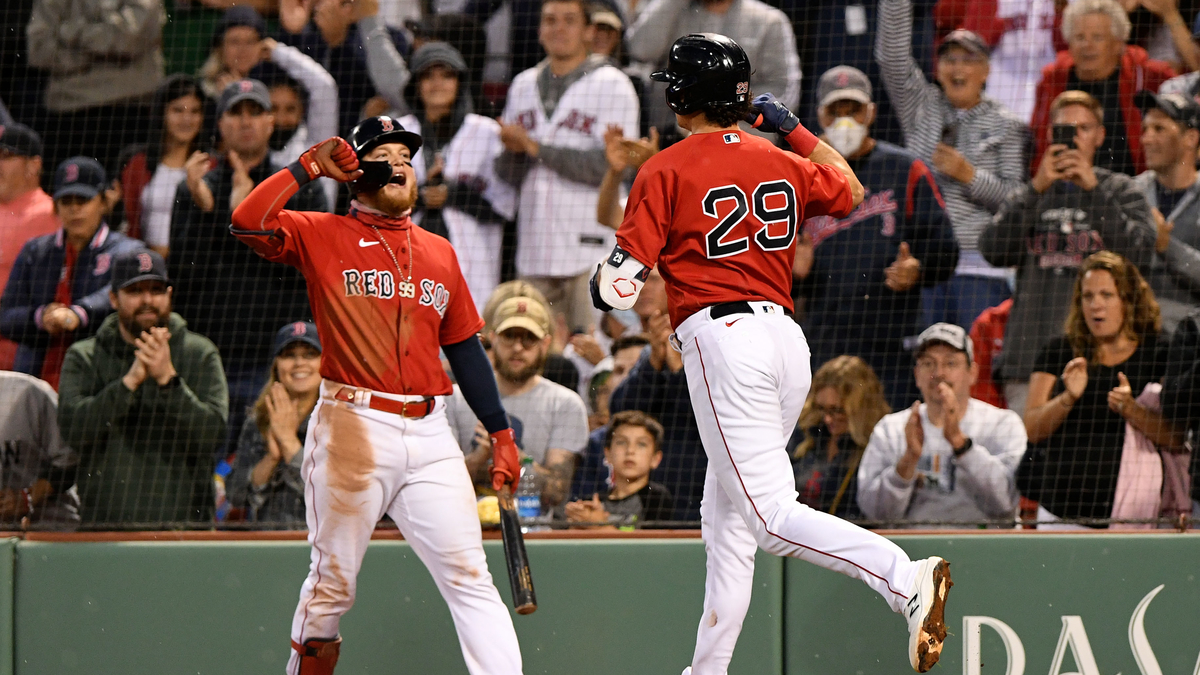 Verdugo, Red Sox rally from 4 down, top Blue Jays 6-5 in 9th - The