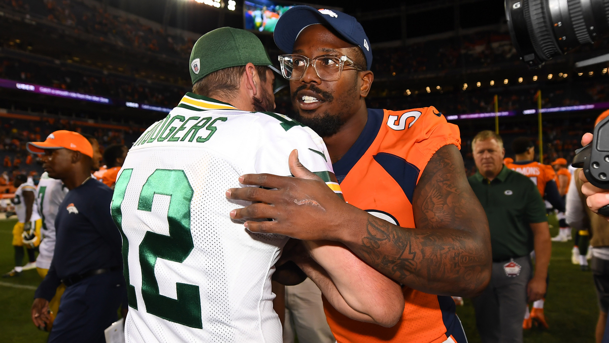 HQ Spotlight: Von Miller on Aaron Rodgers Coming to the AFC 