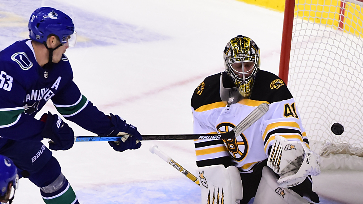 NHL Rumors: Ex-Bruins Goalie Jaroslav Halak Working On Deal With Canucks