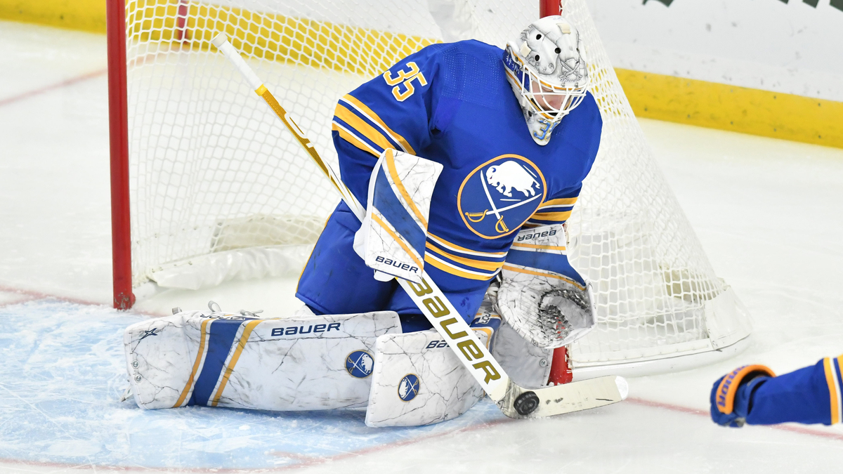 Why Bruins Chose Linus Ullmark Out Of Robust UFA Goalie Market