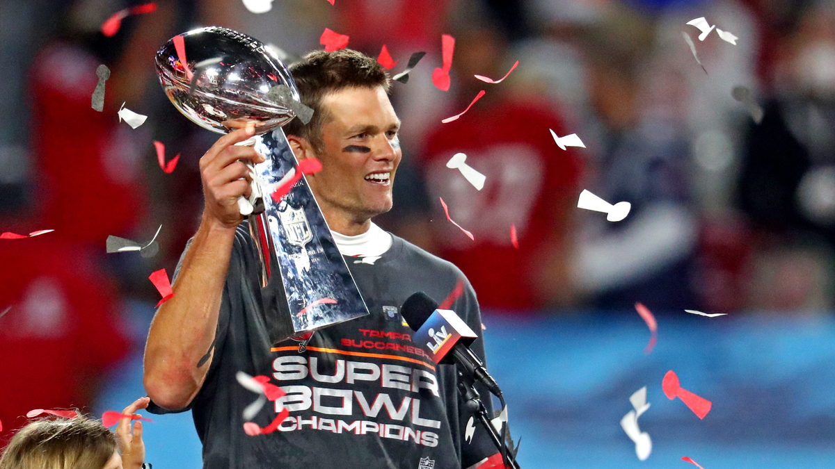 Tom Brady best male athlete, Bucs best team at ESPYS