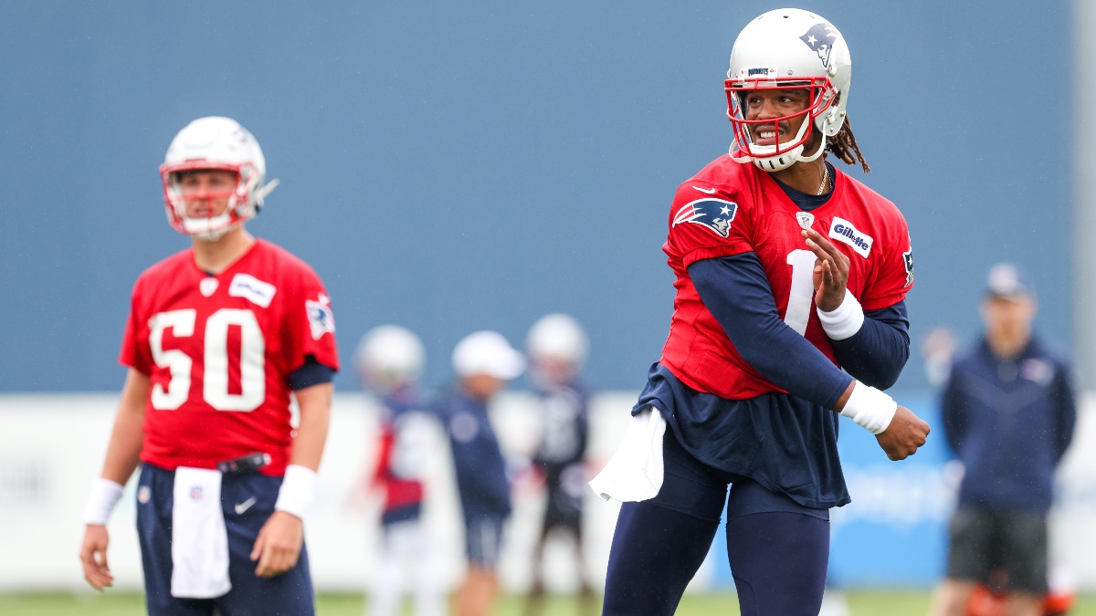 Rodney Harrison and Christian Fauria of the New England Patriots