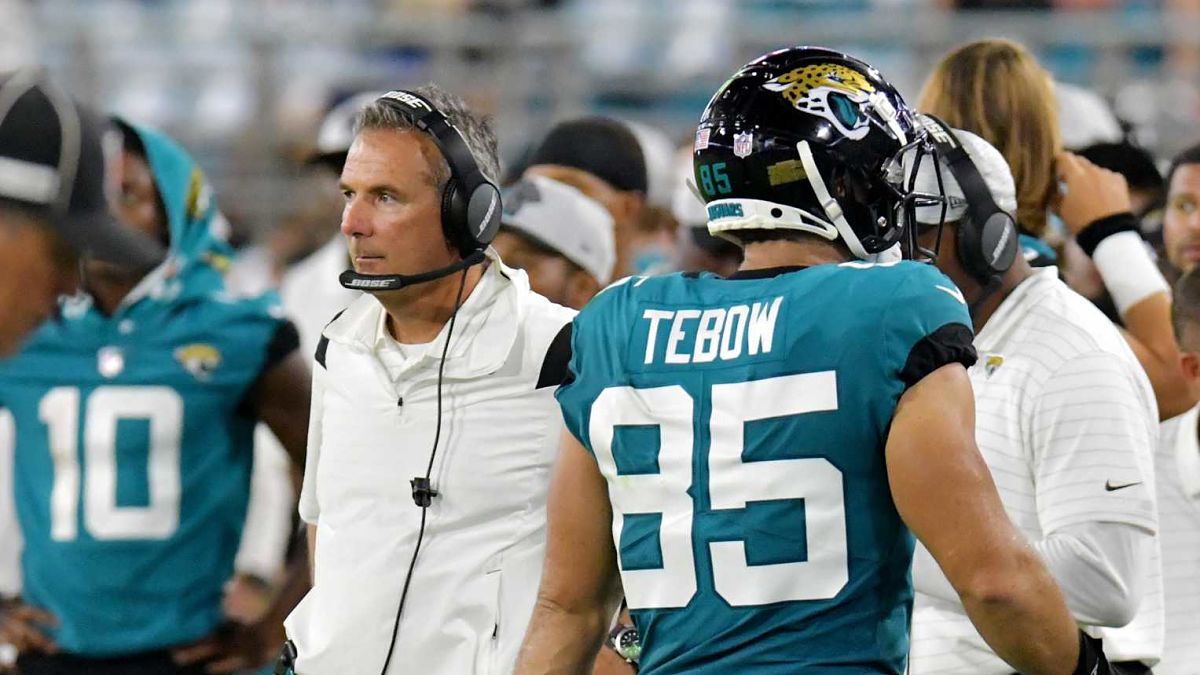 NFL rumors: Tim Tebow experiment is over as Jaguars release TE impostor 