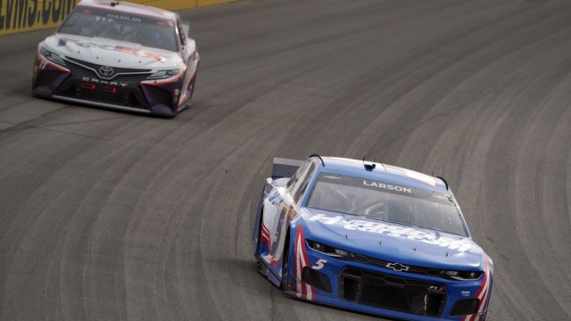 NASCAR Las Vegas: Kyle Larson and Denny Hamlin