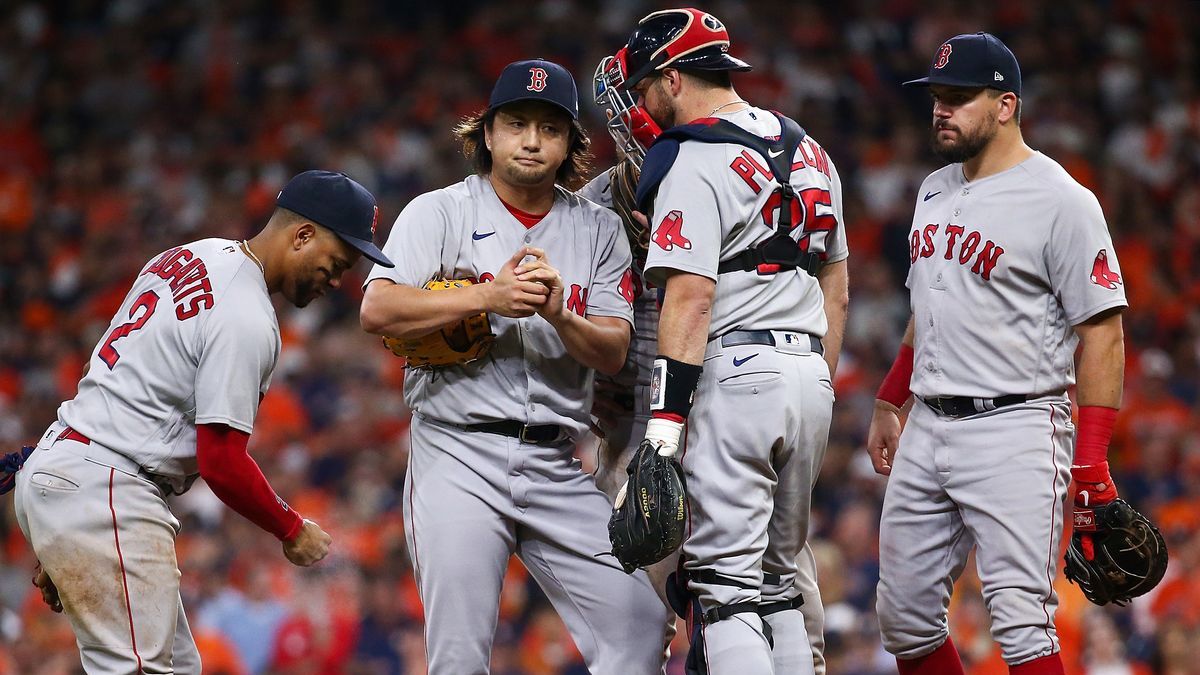 Red Sox's Hernandez 'en fuego' in ALCS Game 1 loss