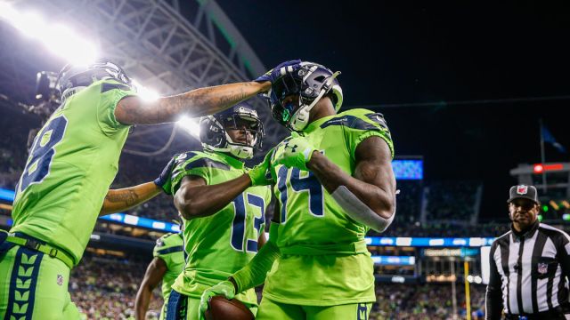 Seattle Seahawks wide receiver DK Metcalf and teammates