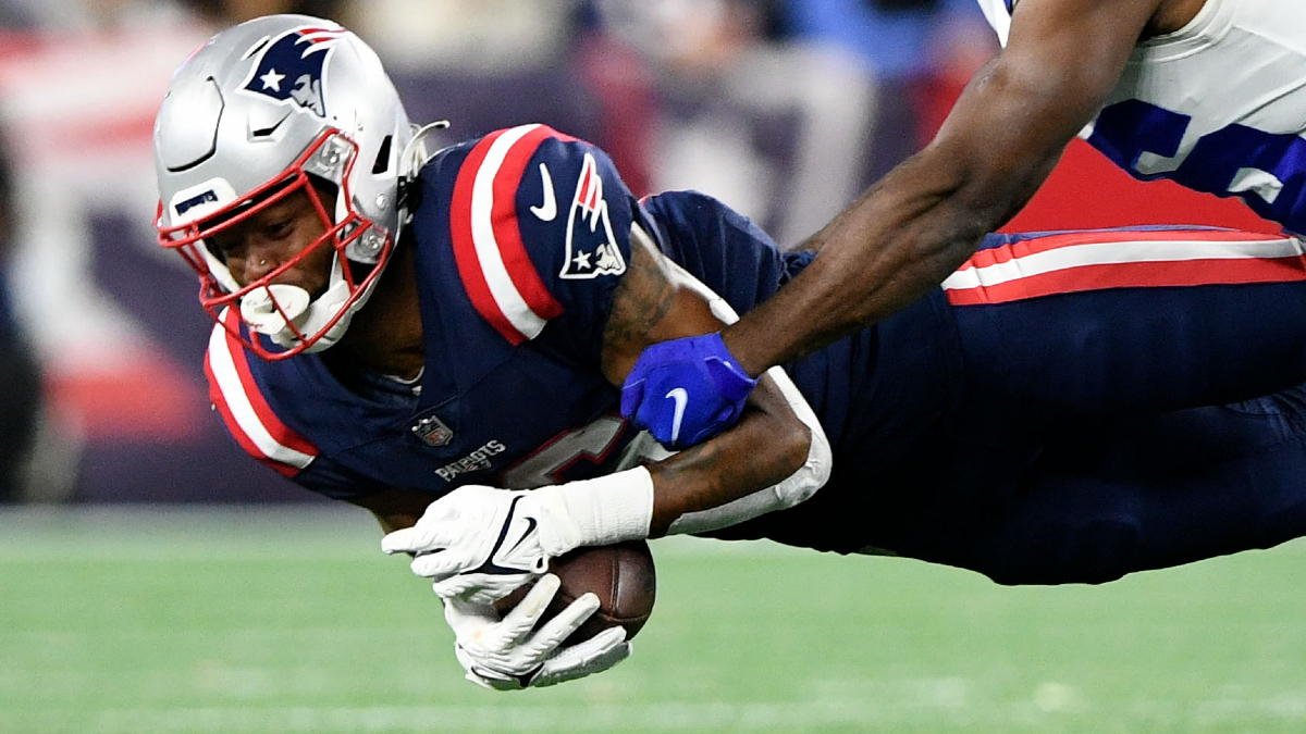 Patriots' Jakobi Meyers snaps record-setting touchdown drought in