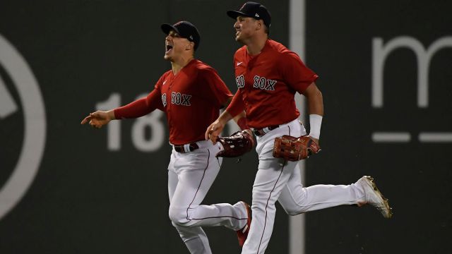 Boston Red Sox outfielders Kiké Hernández and Hunter Renfroe