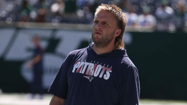 New England Patriots linebackers coach Steve Belichick