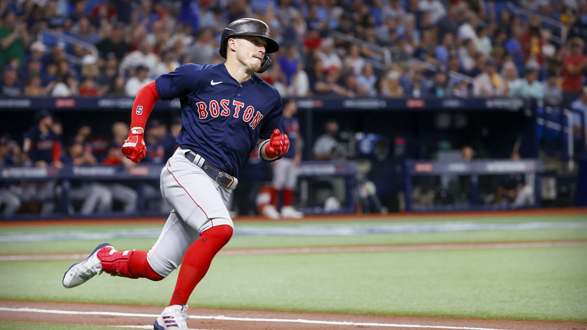 Red Sox' Kiké Hernández goes from Bend & Snap sensation to ALCS hero -  Outsports