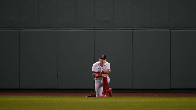 Boston Red Sox outfielder Kike Hernandez