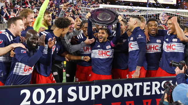 New England Revolution lift Supporters Shield at Gilette Stadium