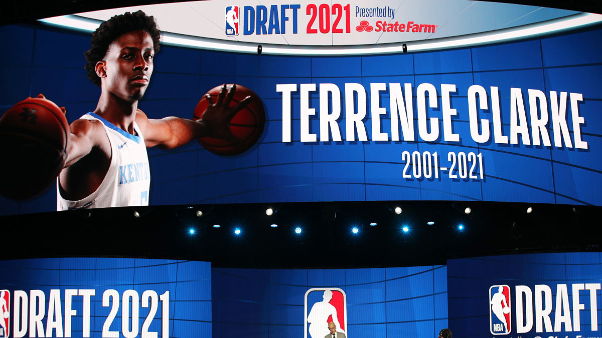 How NBA Honored Former Kentucky Star Terrence Clarke At All-Star Weekend