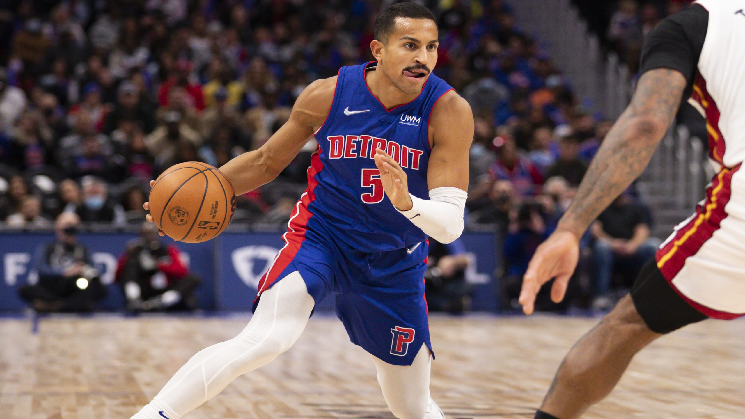Pistons PG Frank Jackson Questionable For Tuesday Vs. Trail Blazers