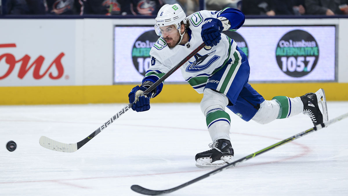 How Canucks' Conor Garland Felt About Playing In Home State Vs. Bruins