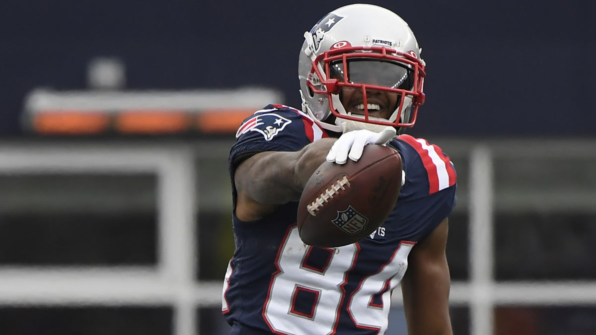 Patriots' Kendrick Bourne Couldn't Stop Laughing At Colts Blowing Out Bills