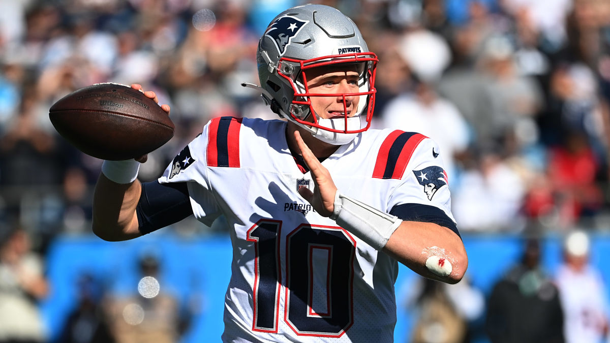 Why Mac Jones' College Coach Isn't Surprised By Patriots QB's Success