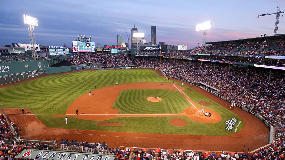 Fan climbs Green Monster in Fenway Park during Red Sox-Yankees - The  Washington Post