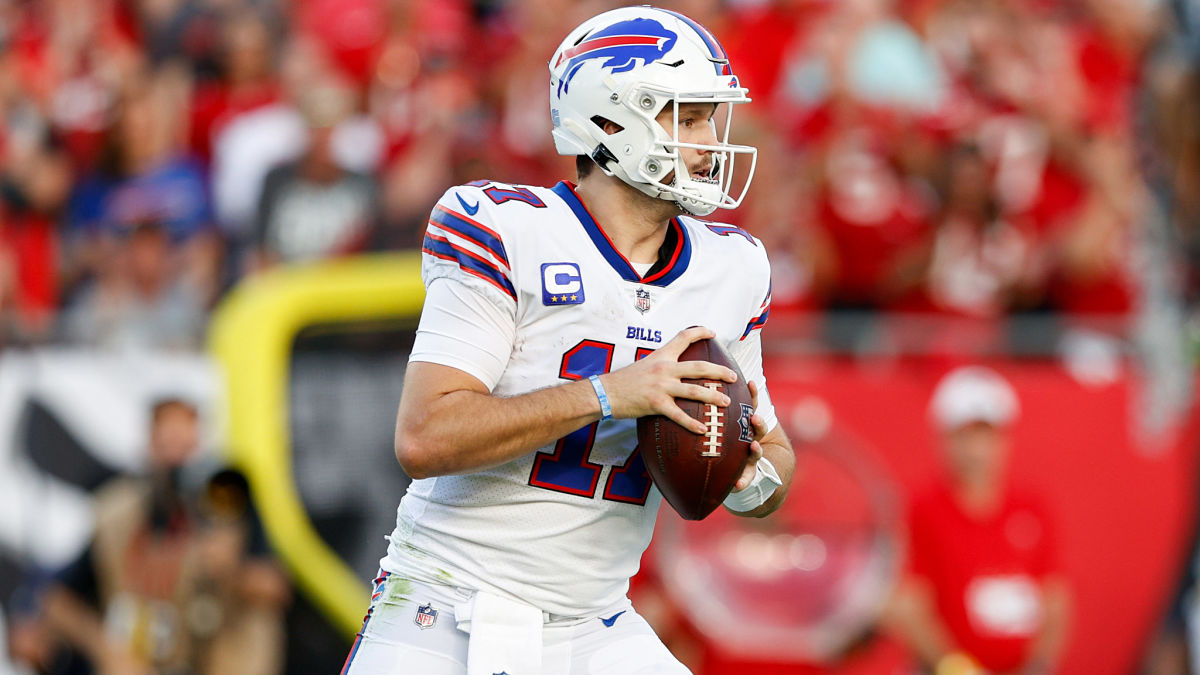 Josh Allen Injury: Bills QB Day-To-Day After Foot Sprain Vs. Buccaneers