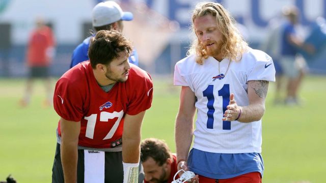 Buffalo Bills quarterback Josh Allen and receiver Cole Beasley